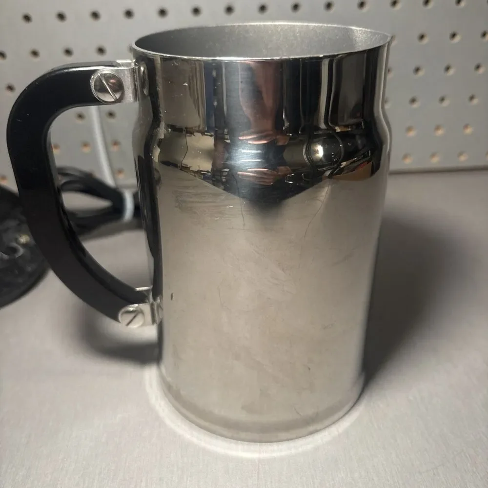 Nespresso Electric Milk Frother Aeroccino Plus Stainless Model 3192 Hot & Cold